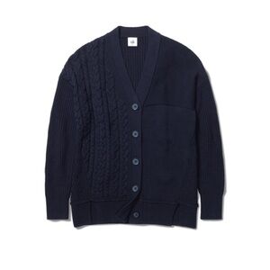 Cabi Spring 24 dark navy cable knit sweater. NWT size large.